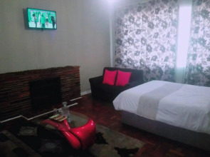 Derrick Guest House
