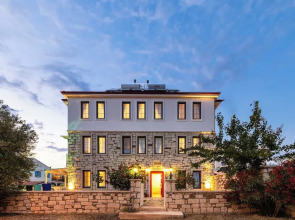Fitoz Otel