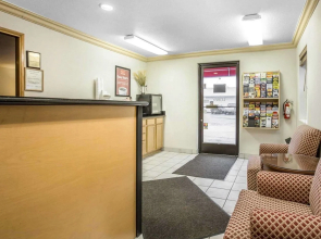 Garibaldi Inn at the Bay