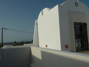 House With 3 Bedrooms in Houmt Souk, With Wonderful sea View, Private