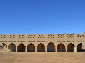 Khamlia Desert Bed & Breakfast