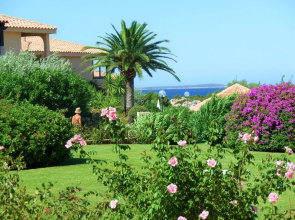 Ideal Holiday Home in Marinella near Spiaggia di Marinella