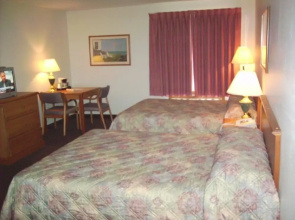 Village West Resort & Hotel