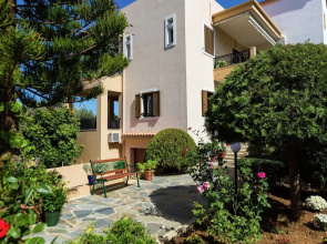 Spacious Apartment in Prines near Sea