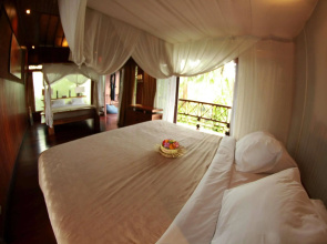 Gaia Retreat Center