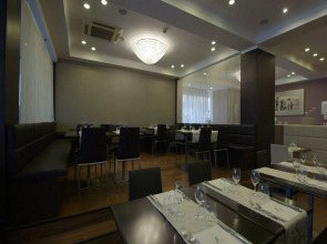 Hotel Select Suites & Spa / Apartments