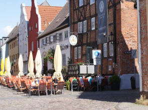 Hering Nähe Wismarer Markplatz - ABC204