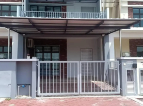 KS 80 Homestay (15pax)4R3B ~WiFi~ near Jetty