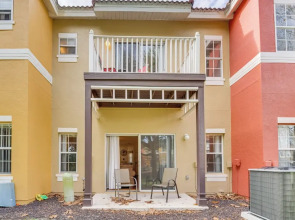 4 Mi to Disney: Emerald Island Resort Home!
