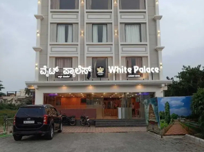 hotel white palace