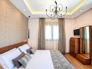 2 New Villas Next Each Other, Pool, Rent Separately or Together at Kournas Lake
