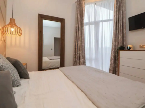 The Lodge @ Racecourse House