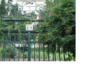 Bakator House Gellert Hill