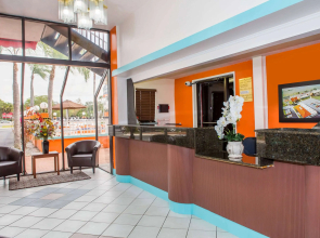 Howard Johnson by Wyndham Clearwater / Dunedin
