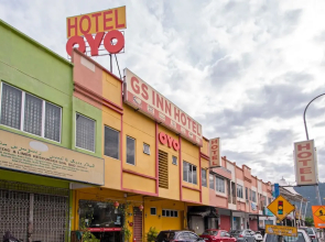 OYO 425 Hotel GS Inn