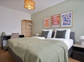 Premium Apartments I home2share