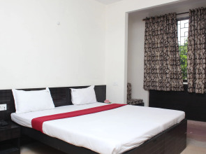 Hotel Nest International