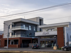 M City Aparthotel