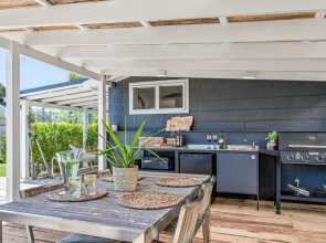 The Beach Hut, Jervis Bay