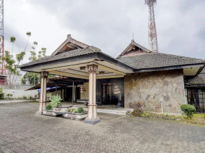 OYO 90127 Hotel Mataram Cianjur
