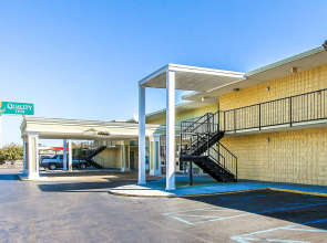 Quality Inn Millington