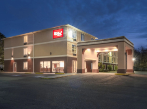 Red Roof Inn & Suites Biloxi - Ocean Springs