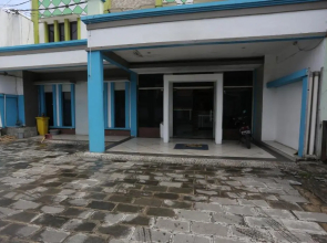 OYO 92470 Hotel Sahabat 2