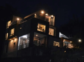 Midway Murree