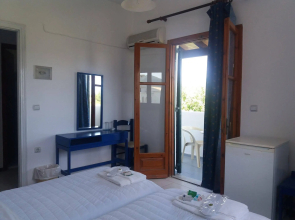 Semeli Hotel- Adults Only