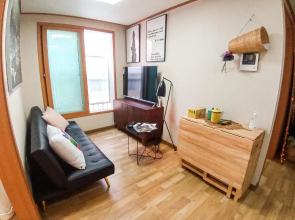 Coopie House 2 (two Rooms+King+Queen+Sofa bed)