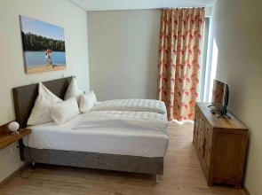 Bernsteinsee Homes and Ferien Beach House 2