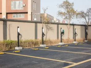 Ni Hao Hotel (Xinxiang Zhiye Jishu Xueyuan Pingyuanhu Campus)