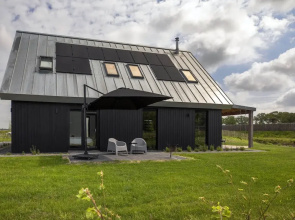Beautiful Villa on the Water in Friesland