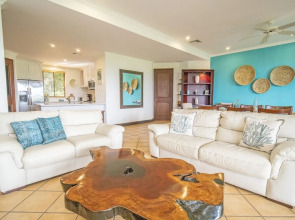 Luxury Condo with Golf and Garden View A25