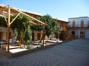 hotel hovli poyon