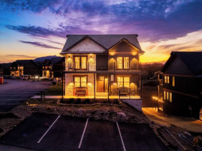 Smith Creek Reserve Luxury Cabins