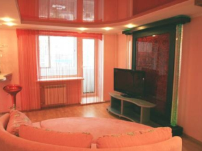 Avenue Apartment Sverdlovskaya 13