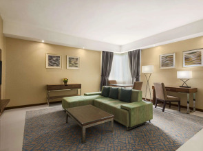 Howard Johnson by Wyndham Abu Dhabi