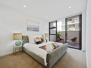 Homehotel New And Walking To Shopping Super Clean