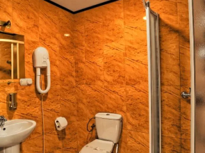 Hotel Zodiak