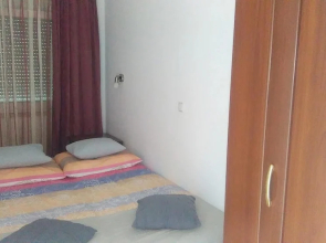 Apartment With 2 Bedrooms in Njivice, With Enclosed Garden and Wifi -