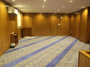Elegant Suites Hotel