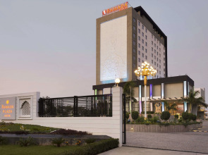 Ramada Plaza by Wyndham Agra