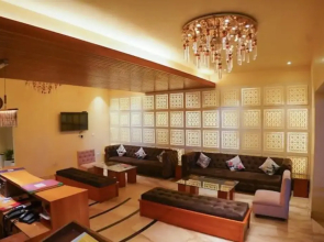 Hotel Suyash Palace