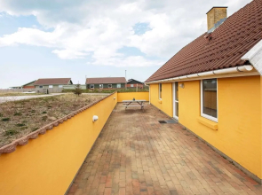 10 Person Holiday Home in Thisted