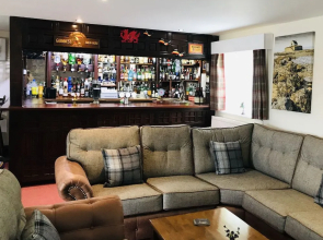 Nant Yr Odyn Country Hotel & Restaurant