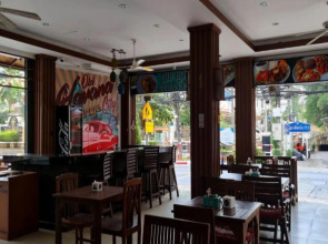 Pipikuku Hotel & Restaurant