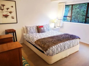 Park to Mountains Apartment