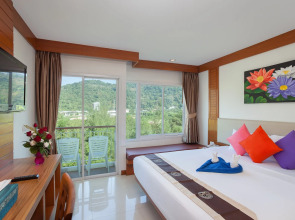 Курортный отель Baumancasa Beach Resort