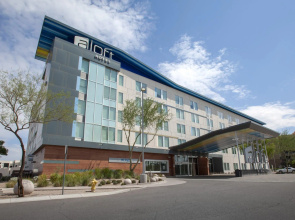 Aloft Tempe